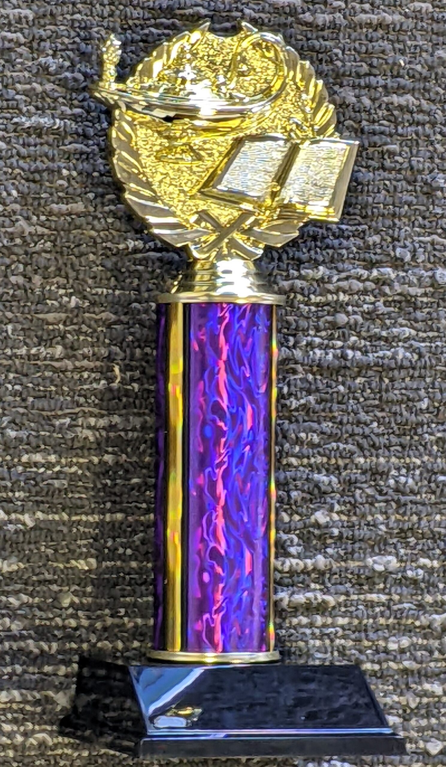 Academic Column Trophy — Purple Holographic