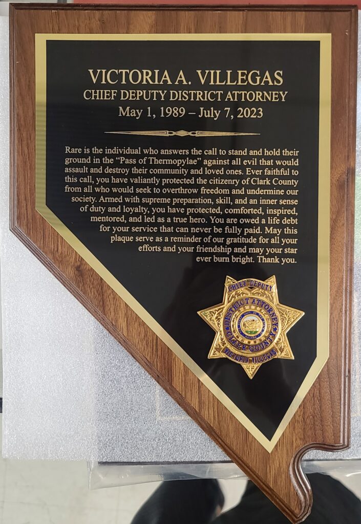 Custom trophy Las Vegas - Abbott Trophies